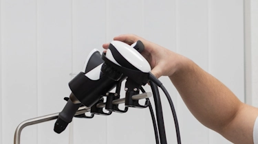 Апаратні рішення для різних видів ударно-хвильової терапії у центрі безопераційного лікування Медонія Прайм